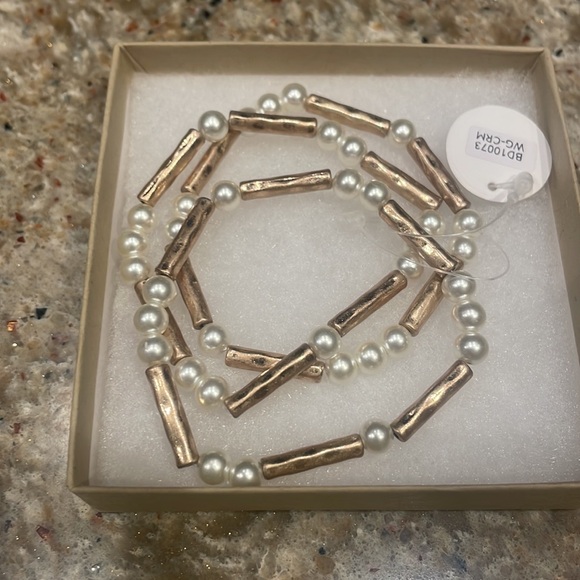NEW Prep Obsessed Gold Pearl Tube Bracelet - Picture 2 of 3